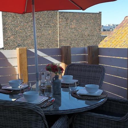 The Rooftop - A Trendy New Apartment With Airconditioning, Large Terrace & Free Parking Oostende Buitenkant foto