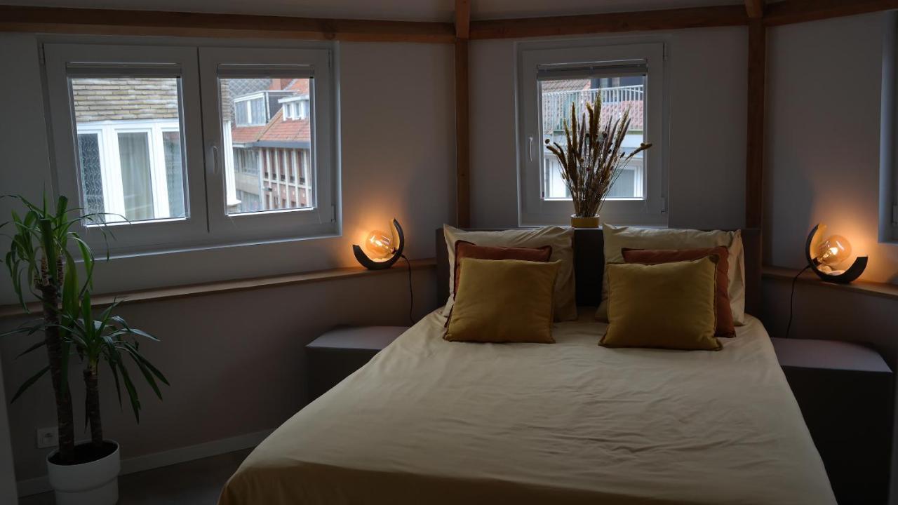 The Rooftop - A Trendy New Apartment With Airconditioning, Large Terrace & Free Parking Oostende Buitenkant foto